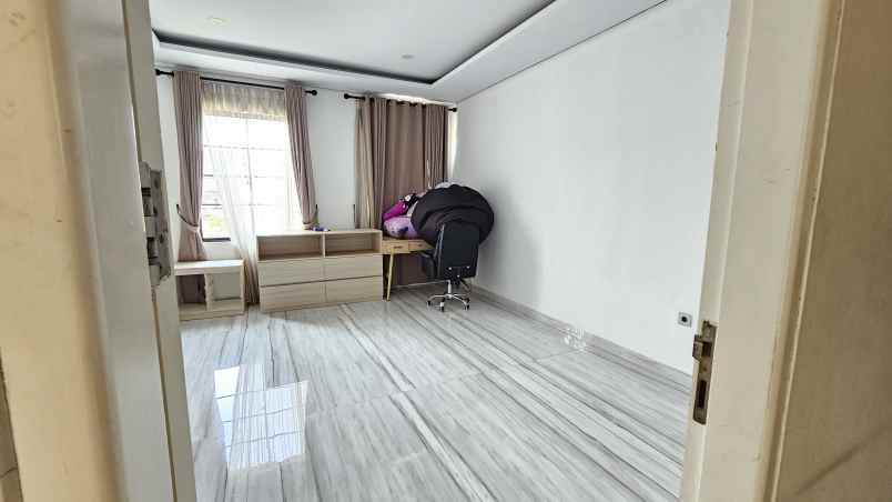 dijual rumah gading grande kelapa gading