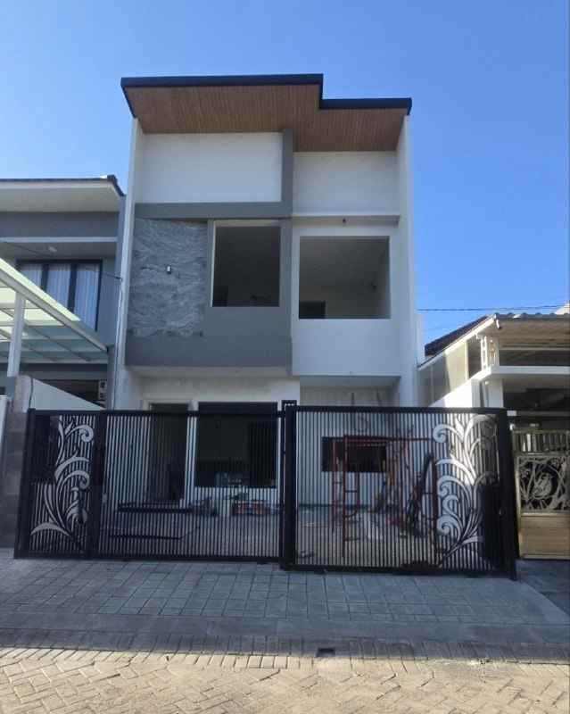 dijual rumah galaxy bumi permai
