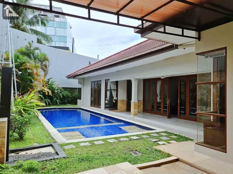 dijual rumah gandaria selatan cilandak