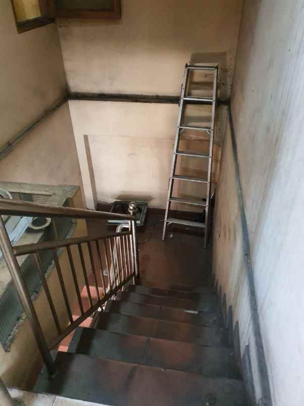 dijual rumah gandaria utara kec kby