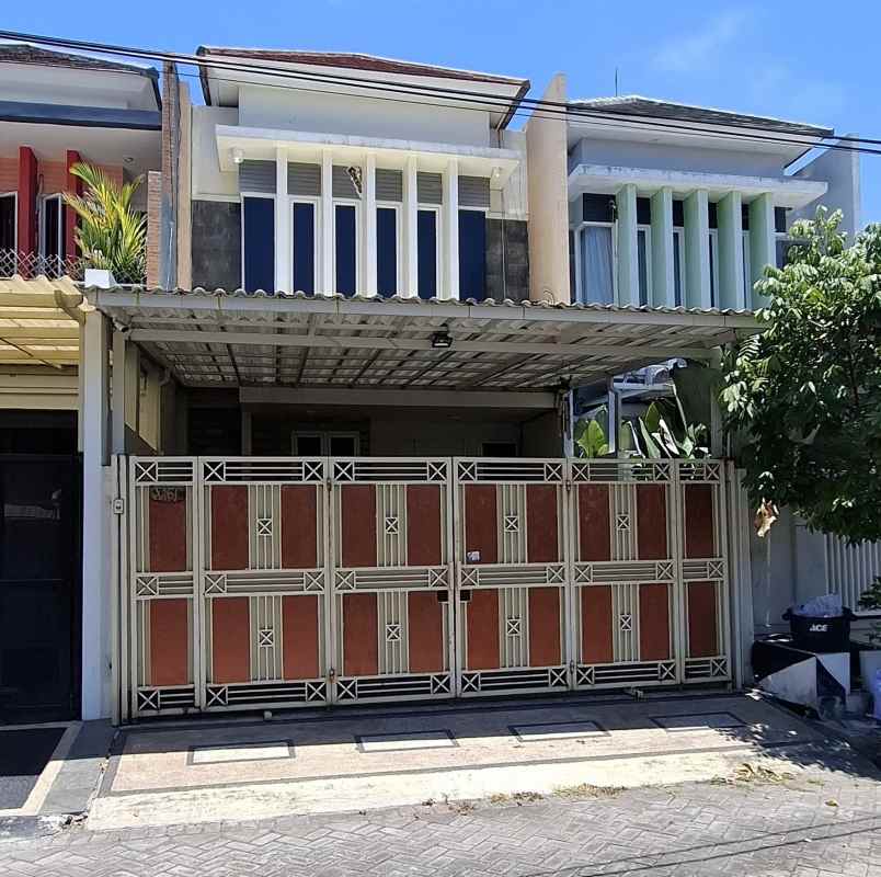 dijual rumah gayung kebonsari injoko