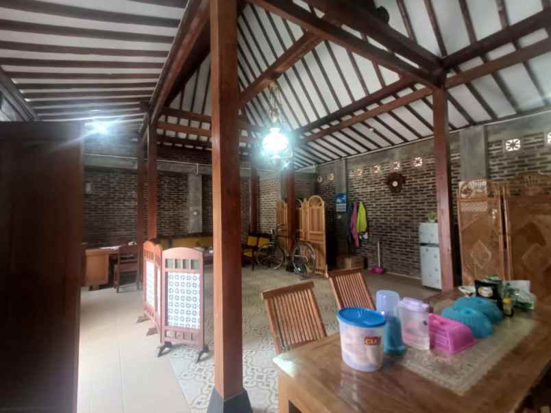 dijual rumah gedongkiwo