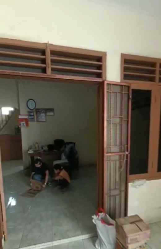 dijual rumah gg pelor kampung melayu