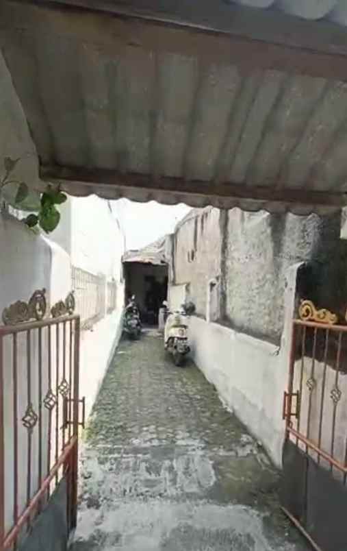 dijual rumah gg pelor kampung melayu