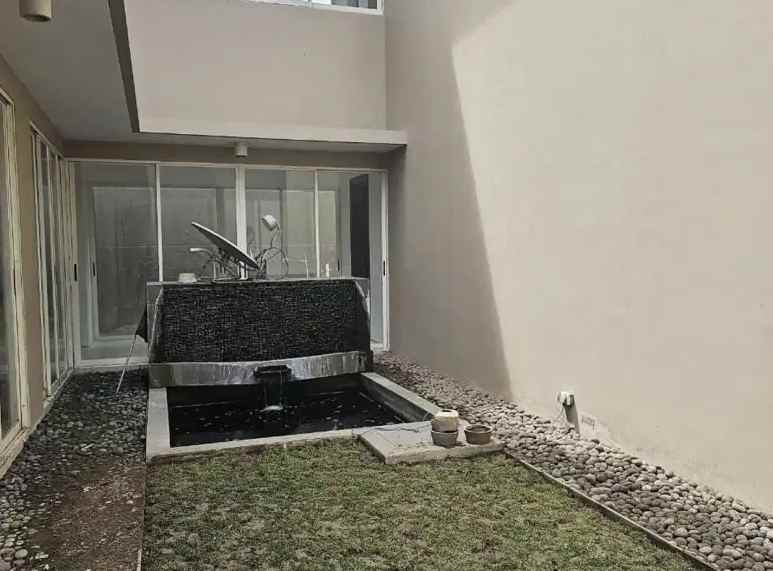 dijual rumah graha natura