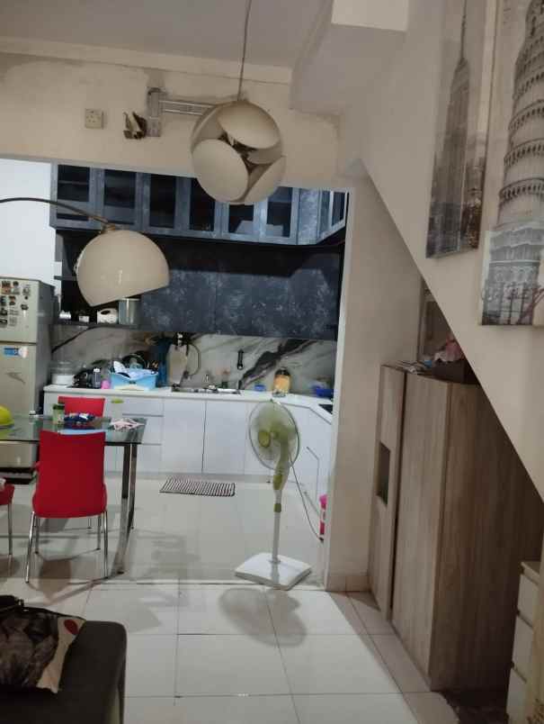 dijual rumah graha raya bintaro jaya