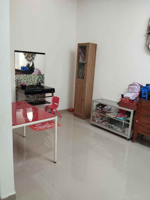 dijual rumah graha raya bintaro jaya