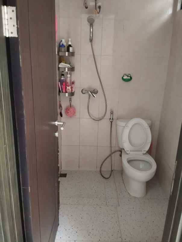 dijual rumah graha raya bintaro jaya