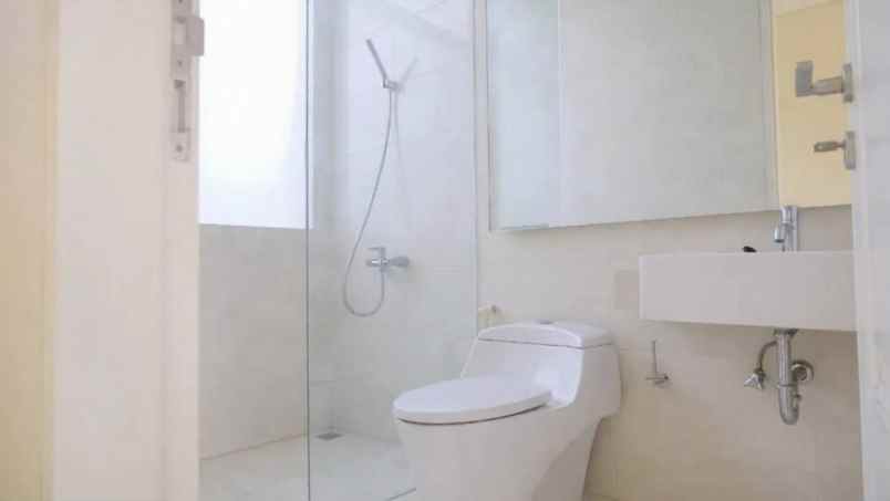 dijual rumah grand pakuwon south victoria