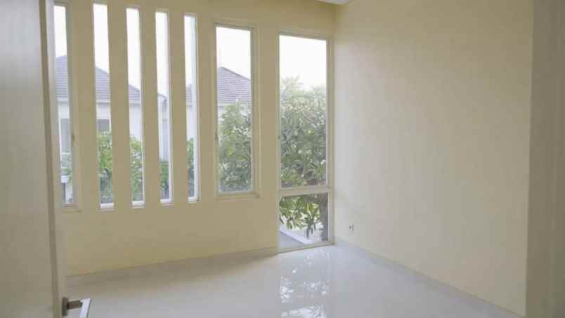 dijual rumah grand pakuwon south victoria