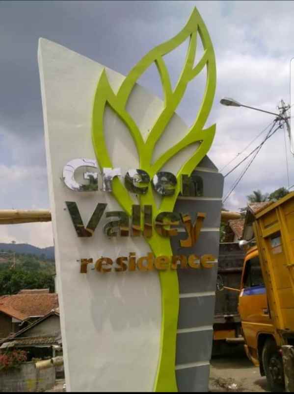 dijual rumah green valley residence