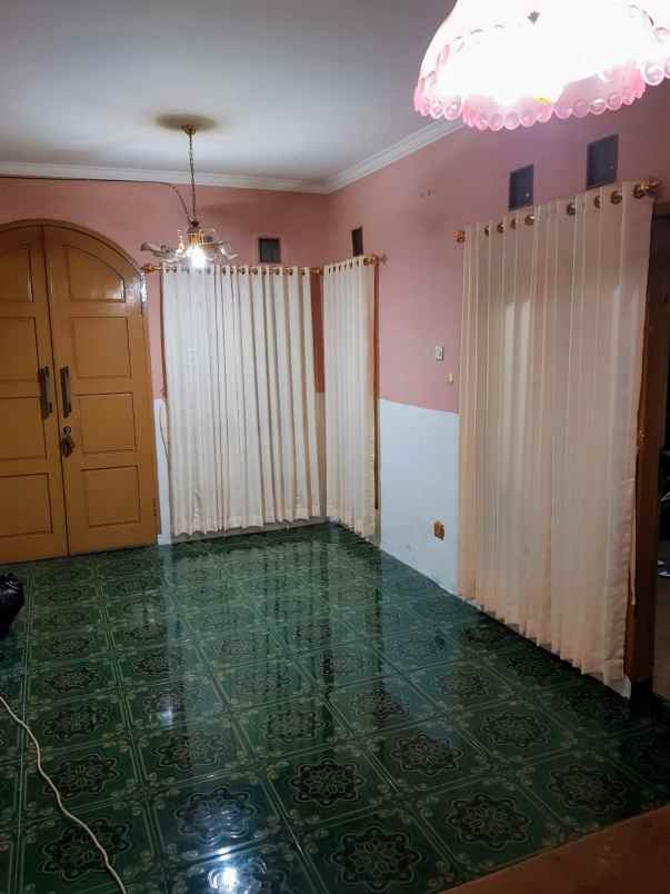 dijual rumah green valley residence