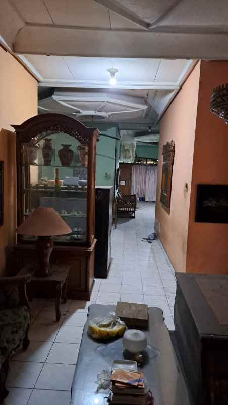 dijual rumah grogol selatan