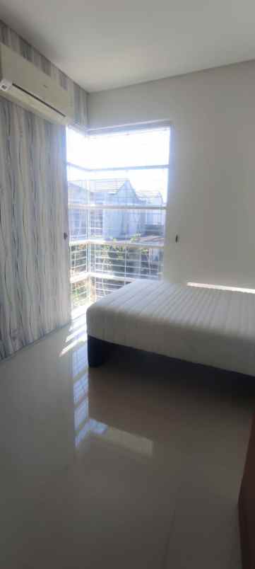 dijual rumah gununganyar