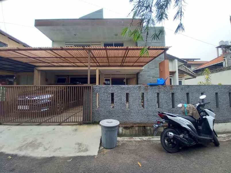 dijual rumah gunungbatu