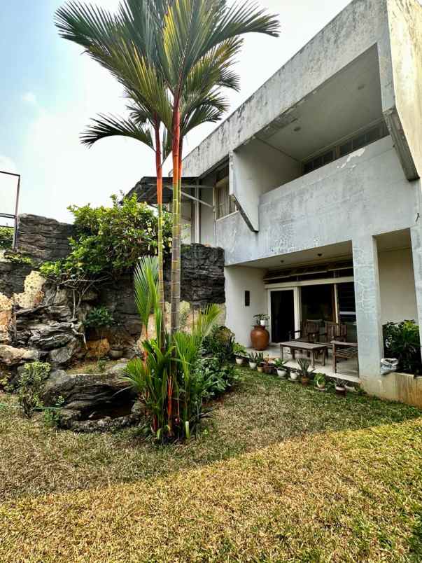 dijual rumah hj nawi