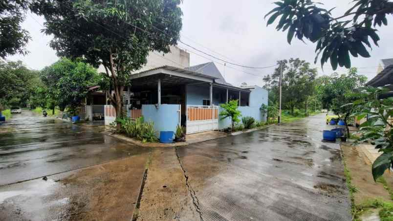 dijual rumah hook dalam cluster