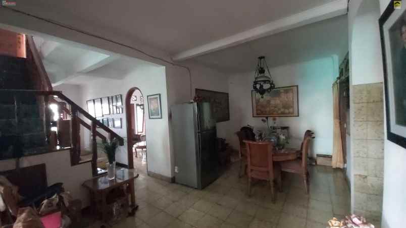 dijual rumah hook luas pondok kelapa komp dki