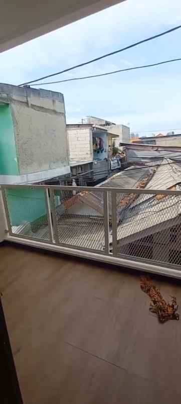 dijual rumah inden daerah palmerah