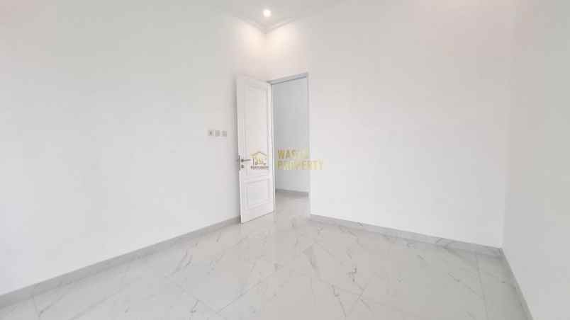 dijual rumah jagakarsa