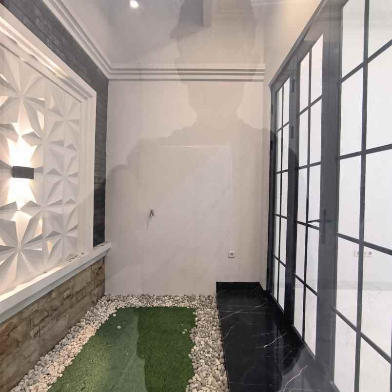 dijual rumah jagakarsa jakarta selatan