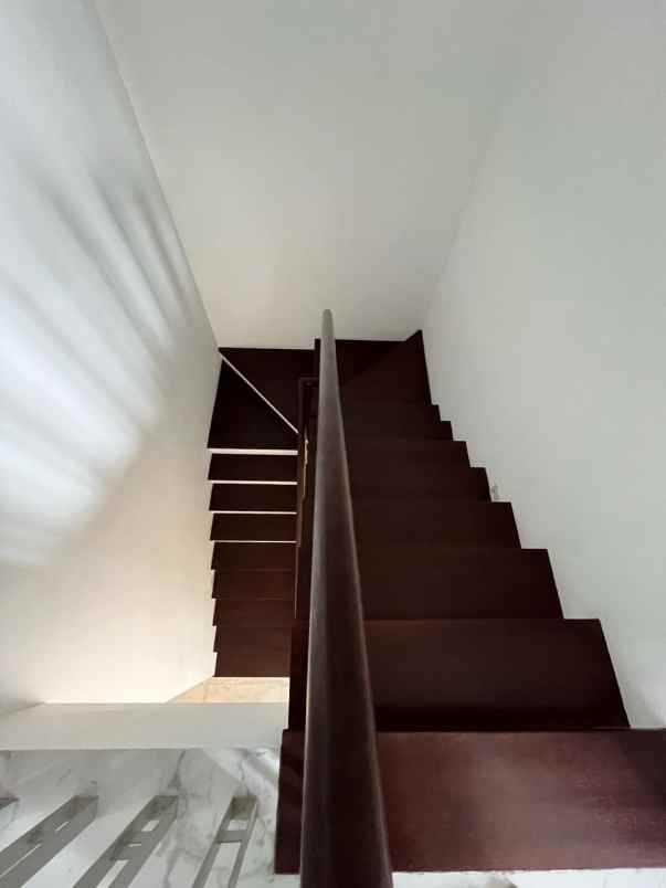 dijual rumah jagakarsa jaksel