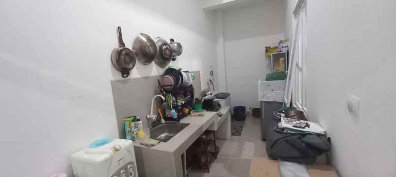 dijual rumah jalan alternatif kota