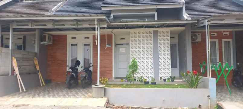 dijual rumah jalan alternatif kota