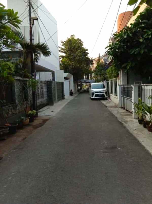 dijual rumah jalan ciniru