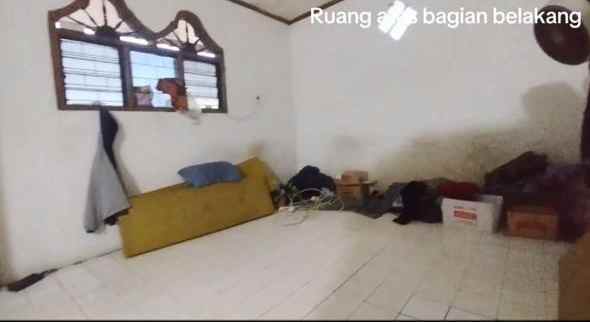 dijual rumah jalan dewi sartika