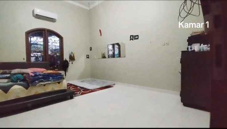 dijual rumah jalan dewi sartika