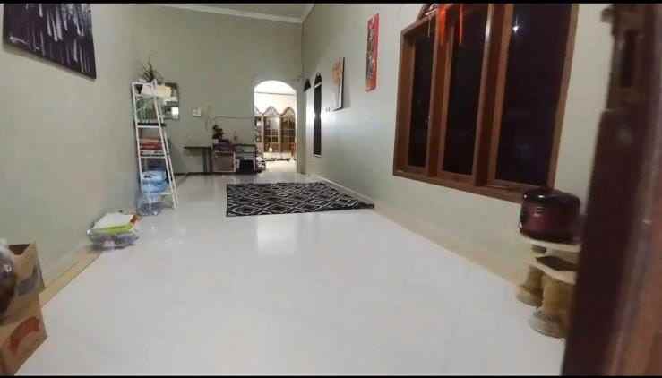 dijual rumah jalan dewi sartika