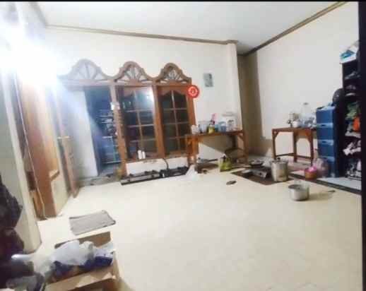 dijual rumah jalan dewi sartika