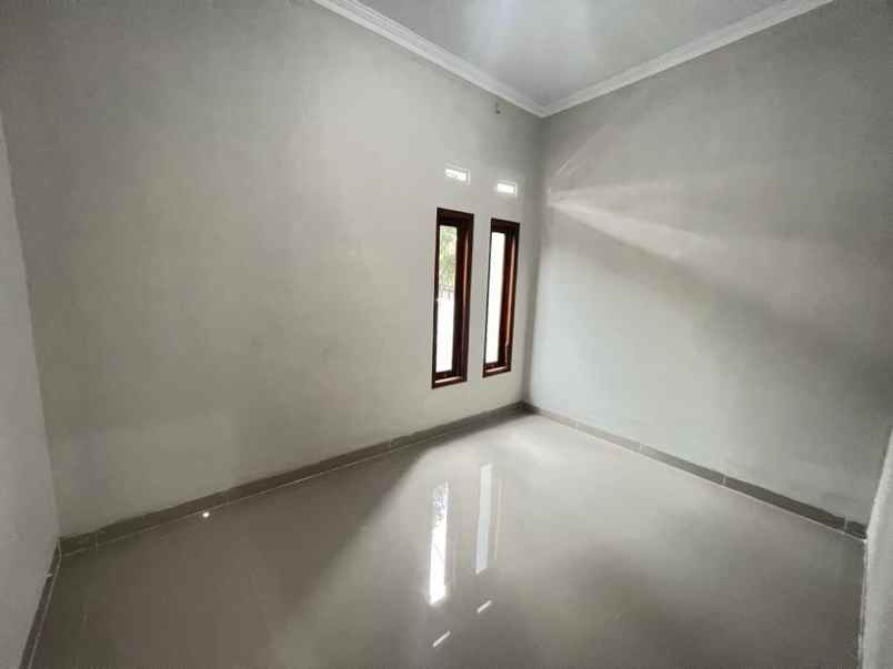 dijual rumah jalan karangjati