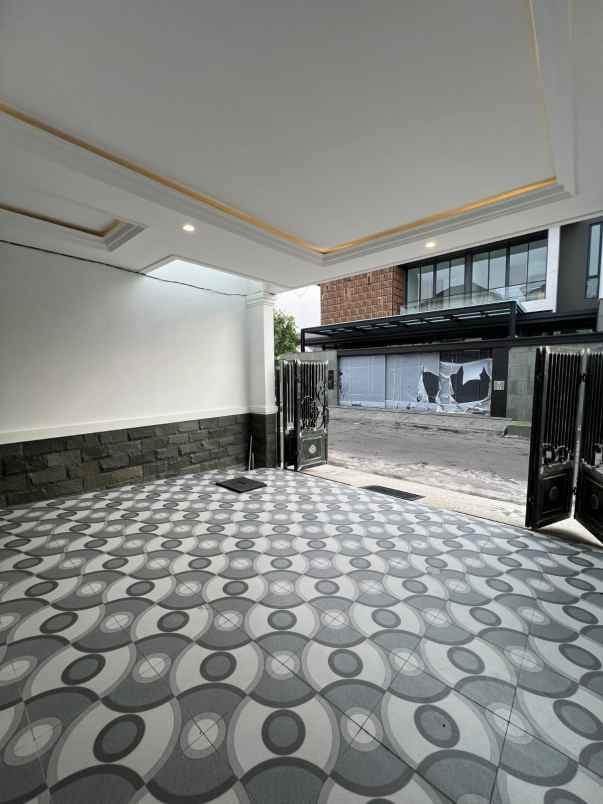 dijual rumah jalan kertajaya indah timur