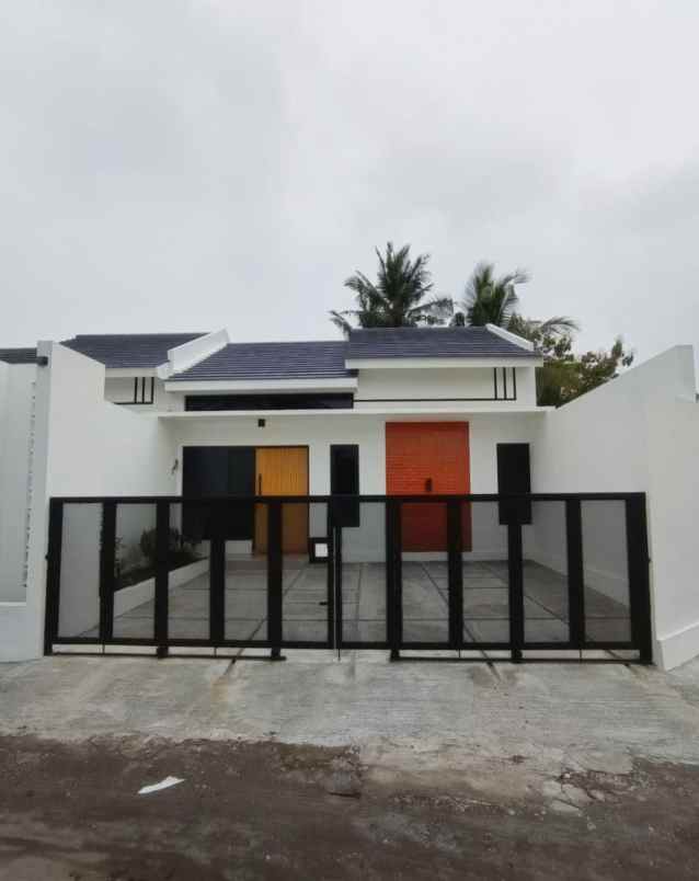 dijual rumah jalan magelang