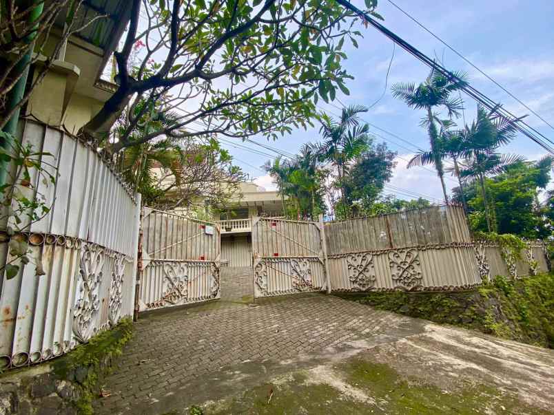 dijual rumah jalan pandaan