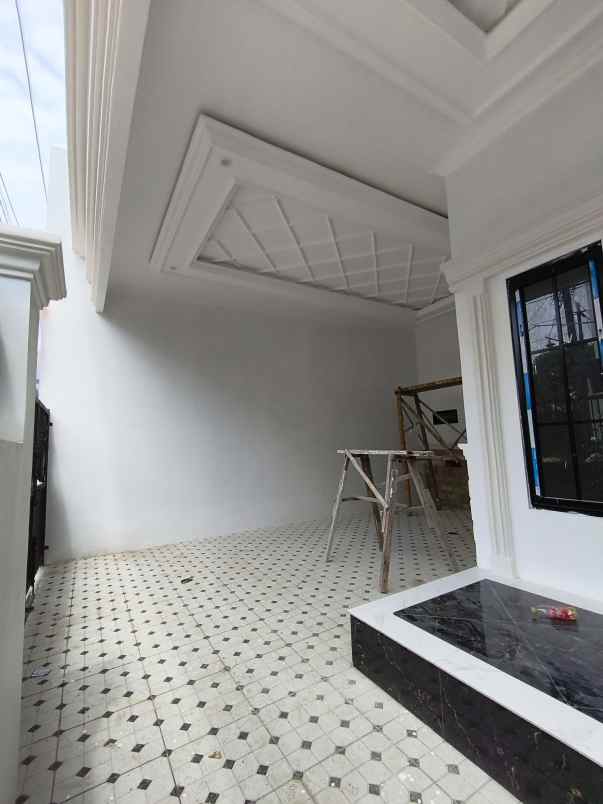 dijual rumah jalan perhubungan