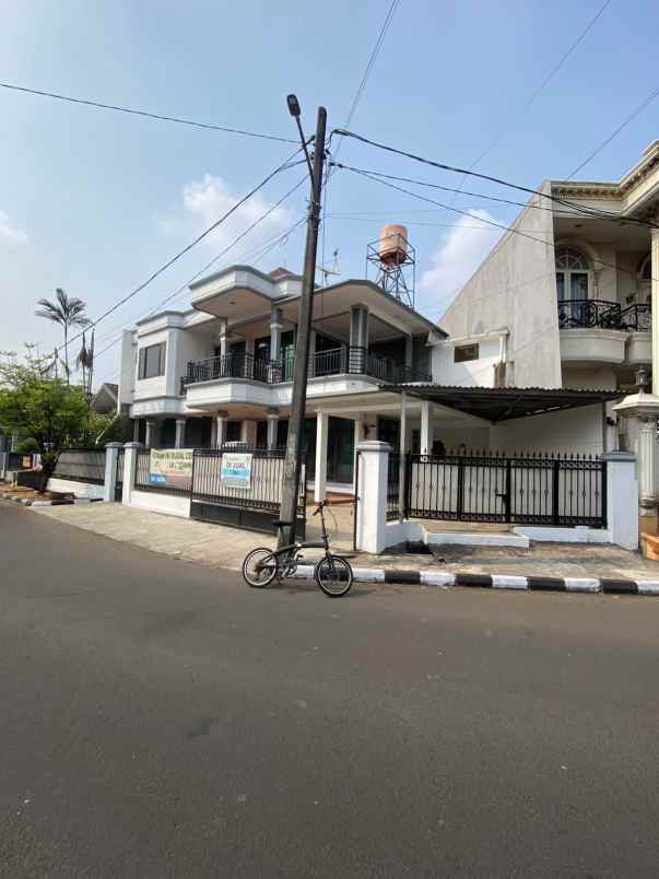 dijual rumah jalan ra kartini margahayu