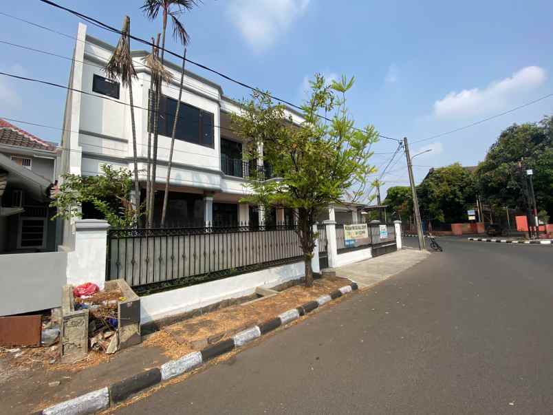 dijual rumah jalan ra kartini margahayu