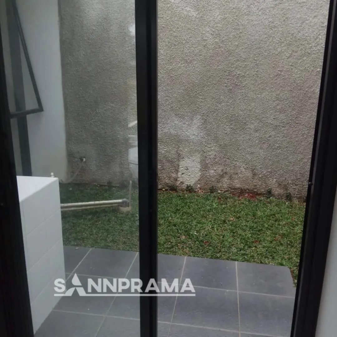 dijual rumah jalan raya sawangan depok