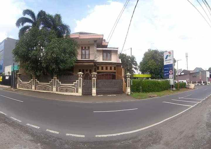 dijual rumah jalan raya tanjung barat