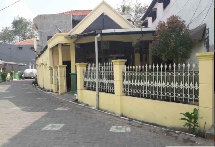 dijual rumah jambangan ketintang surabaya