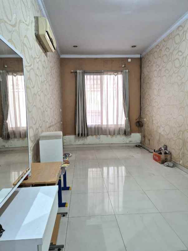 dijual rumah janur asri kelapa gading