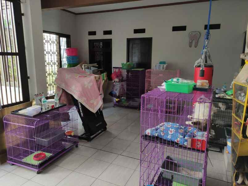 dijual rumah jatiwaringin asri