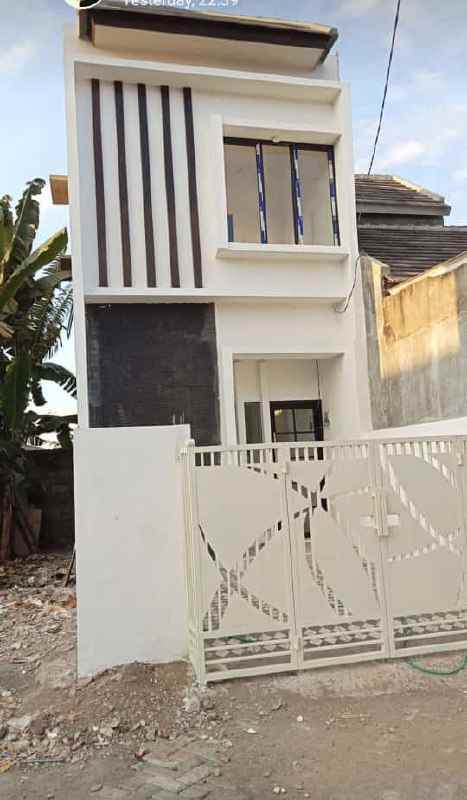 dijual rumah jelidro