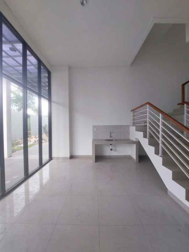 dijual rumah jgc jakarta garden city cakung