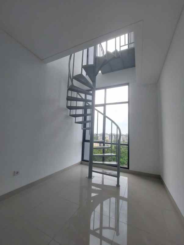 dijual rumah jgc jakarta garden city cakung
