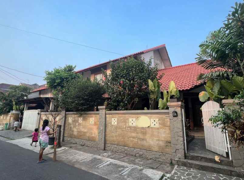 dijual rumah jk223