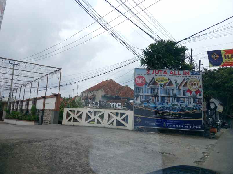 dijual rumah jl atang sanjaya